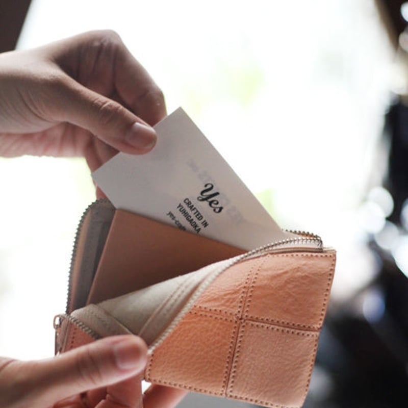 yes crafts（イエスクラフツ）/SQUARE CARD CASE/red | TORT