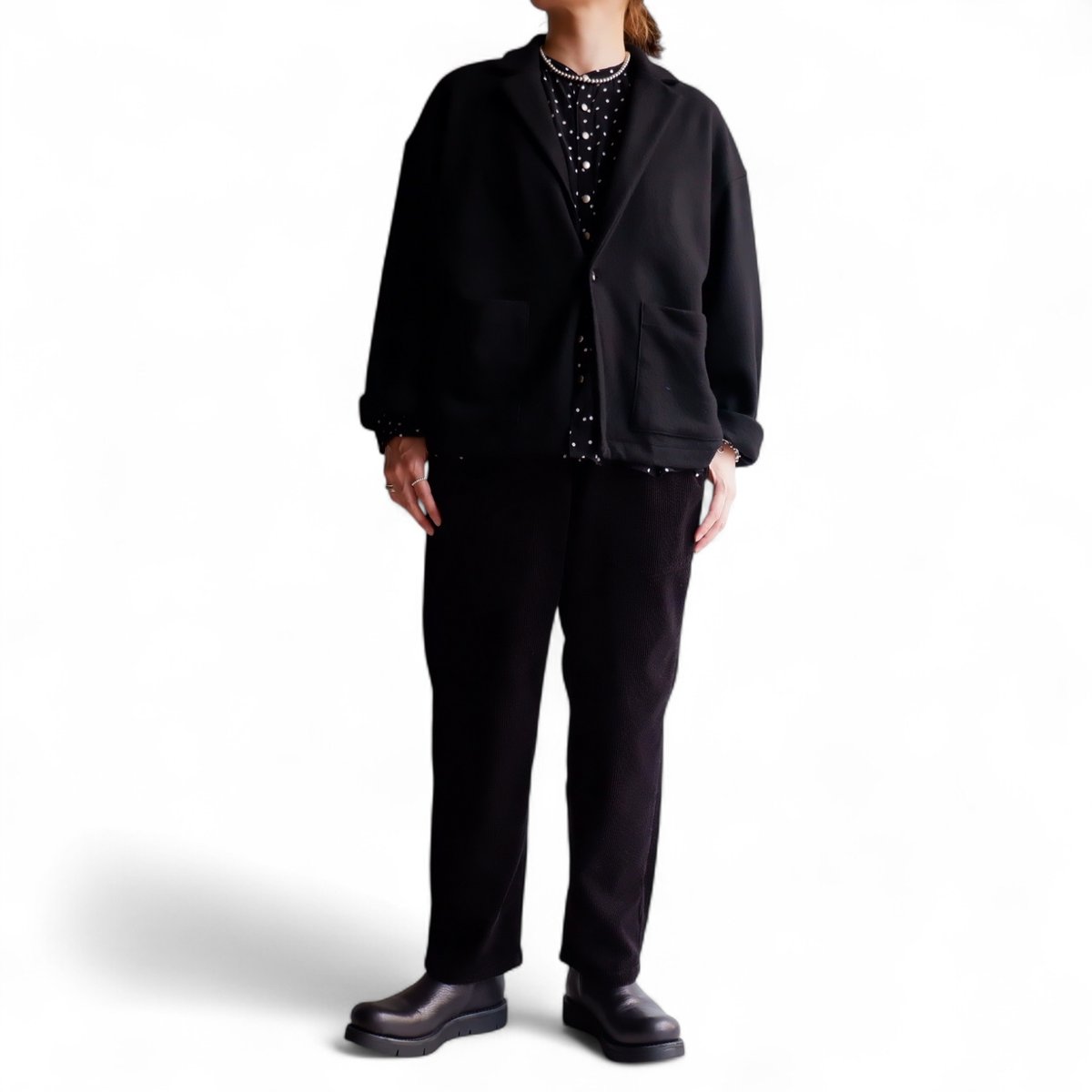 《新品未使用》ユニバーサルティシュウール圧縮カーデガンジャケット黒 UNIVERSAL TISSU （ユニバーサルティシュ）/ ウール圧縮 カーディガン