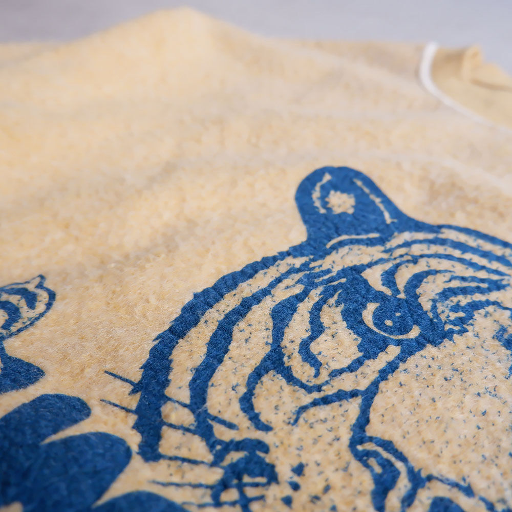 THRIFTY LOOK/スリフティールック】´TIGERS´OTHER SIDE PRINTED SWEAT-