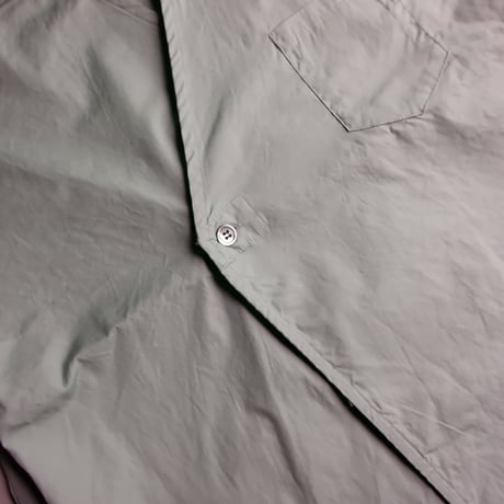 UNIVERSAL TISSU （ユニバーサルティシュ）/100/2コットンブロードガウンシャツ/019グレージュ