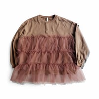 PARIS DE AOUNE(パリドゥアオウネ) / クラシック天竺　チュールコンボティアードプルオーバー/モカ