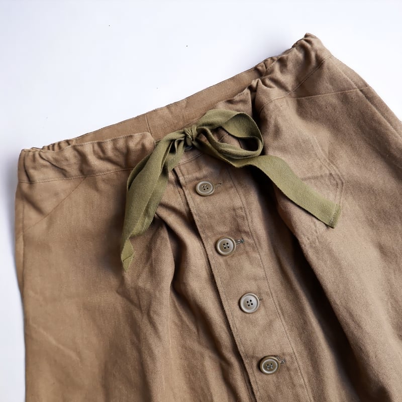 ARTE POVERA( アルテポーヴェラ)/チェコ軍 コート Reスカート ARTE POVERA( アルテポーヴェラ)/チェコ軍 コート Reスカート
