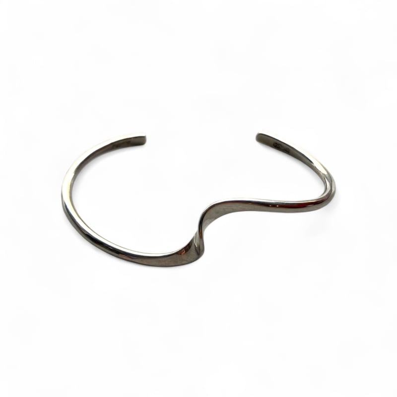 INDIAN JEWELRY / NAVAJO SILVER WAVE BANGLE | T