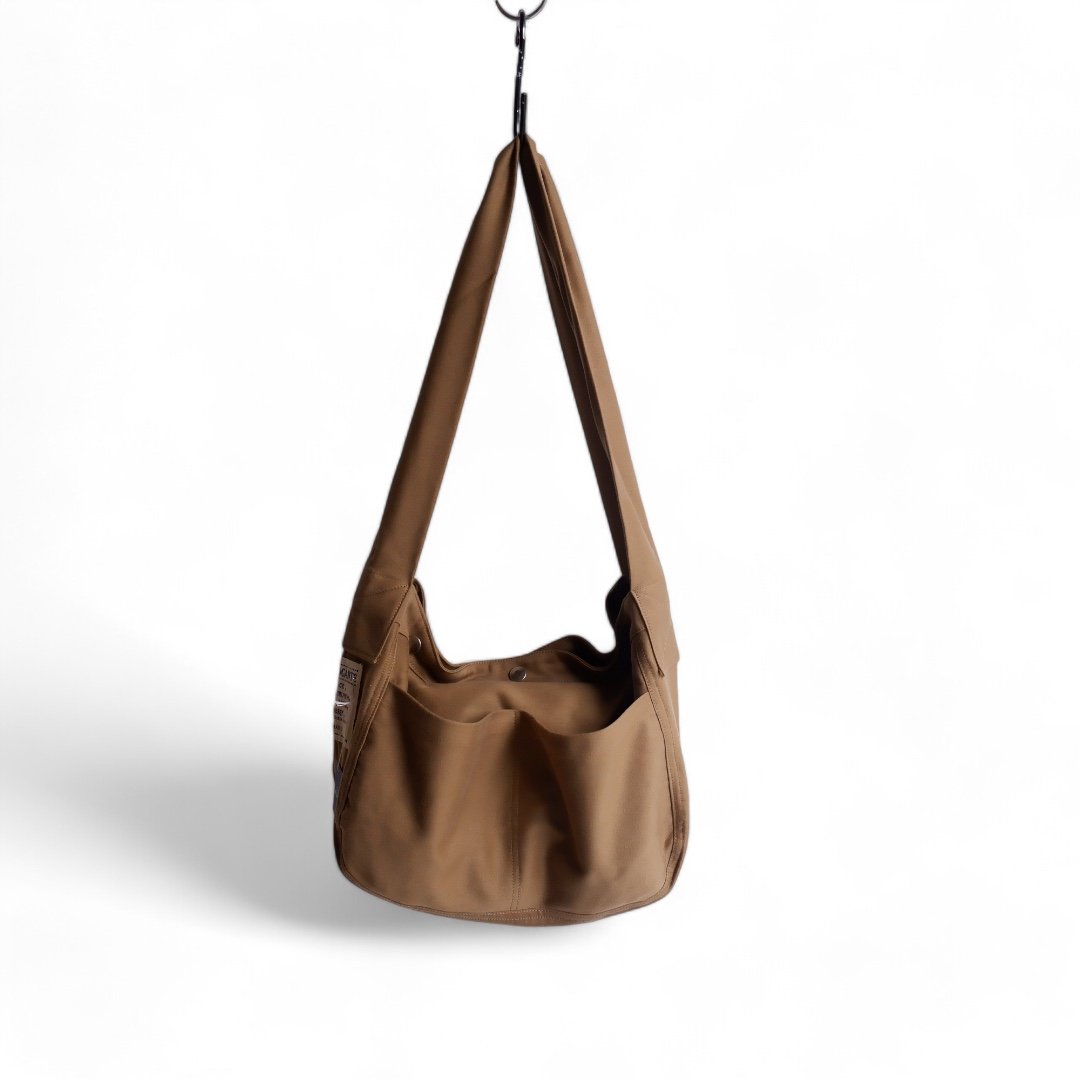 TIGRE BROCANTE(ティグルブロカンテ）/モールスキンメッセンジャー