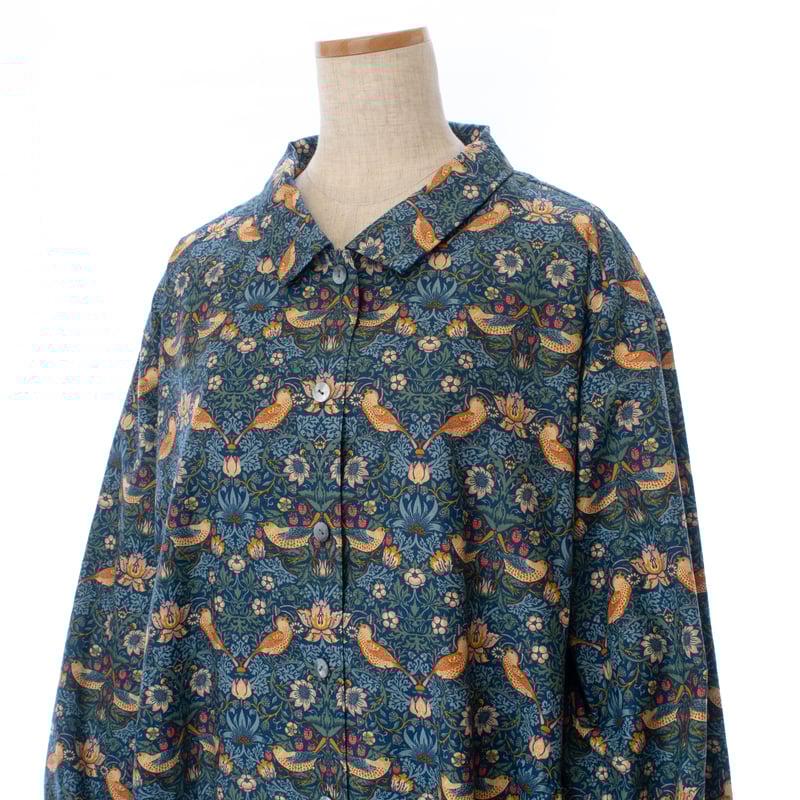 SALE】【`24秋冬新作】衿付き半開ワンピース【綿100％・モリス/いちご