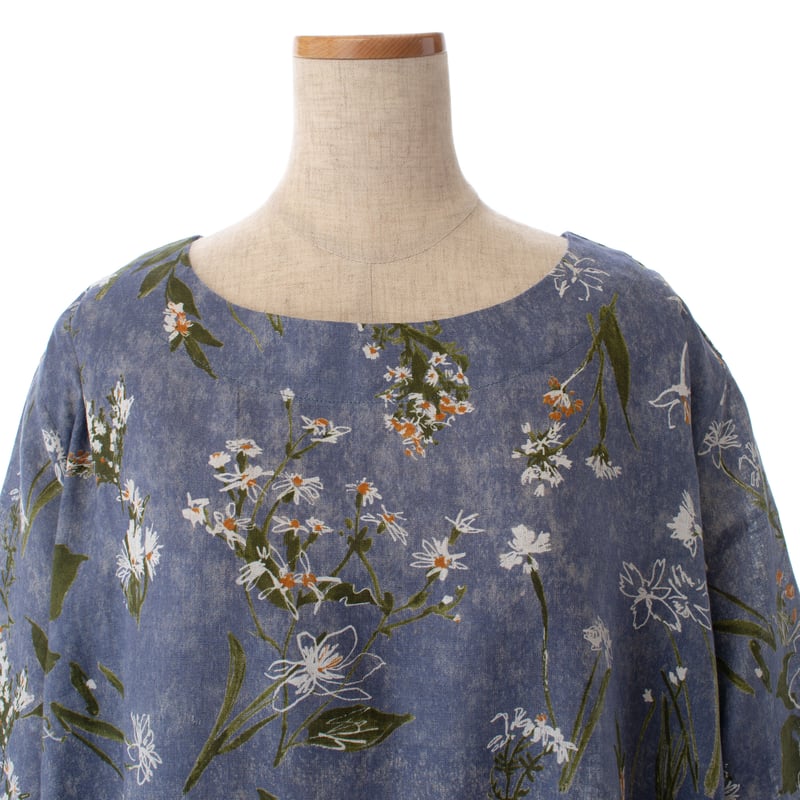 【超美品】 CABBAGES & ROSES 麻100% ワンピース 日本製 SALE】麻100％ワンピース【フラワー】43629N-22S | TUNIC ～Labor