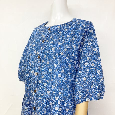 【SALE】【`26春夏新作】6分袖ウエスト切り替えワンピース【綿100％・サッカー小花】46652N-26S