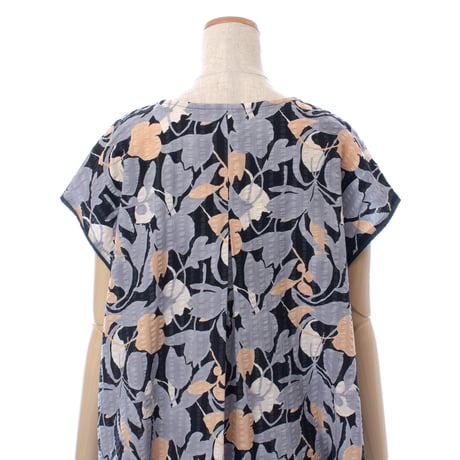 【SALE】【`26春夏新作】フレンチVネックワンピース【綿100％・ボタニカル】53609N-26S
