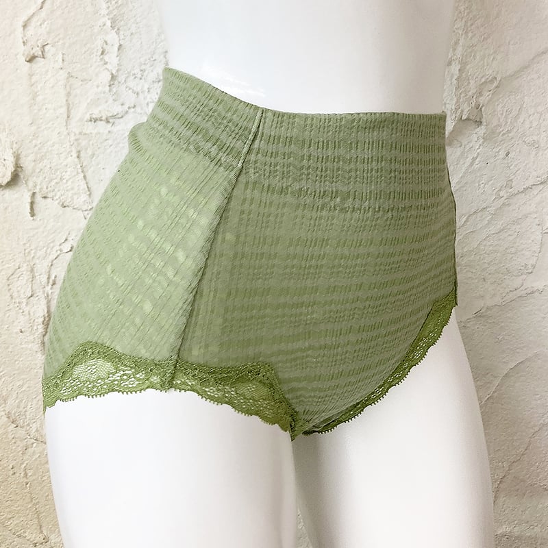 ミミ様　おまとめ　アクリス　白のカットソー　andストレッチパンツ ミミ様 おまとめ アクリス 白のカットソー andストレッチパンツ