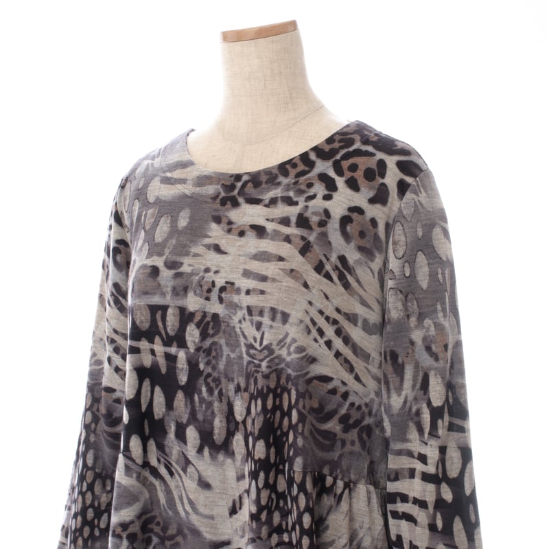 ワンピース yy 25秋冬新作】Wギャザーワンピース【アニマル】43937N-25A