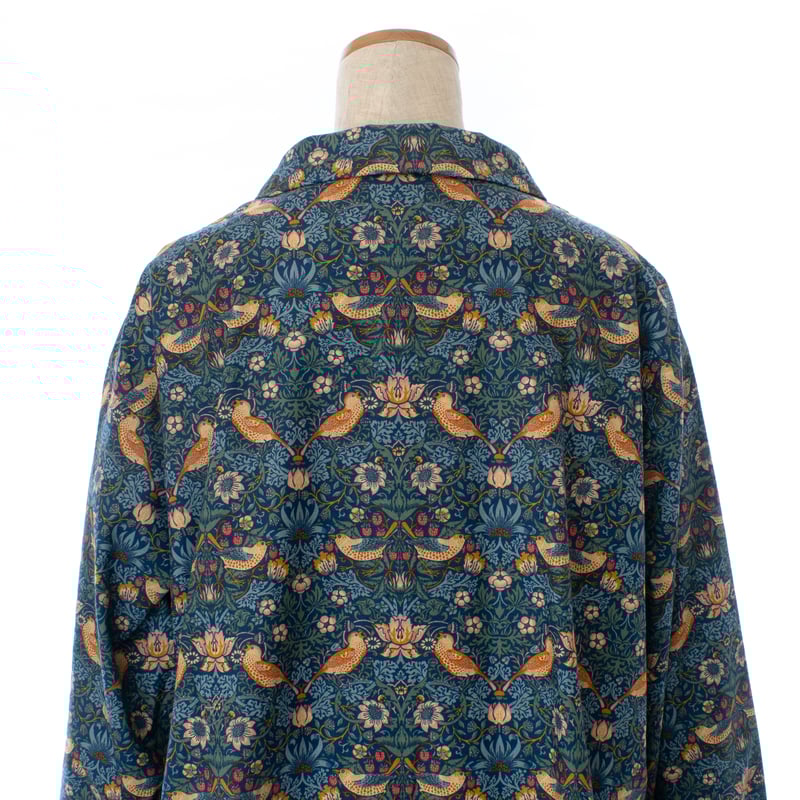 【新品未使用】ウィリアム・モリス いちご泥棒 80ローン 開襟ワンピース fit=scale-down,w=1200