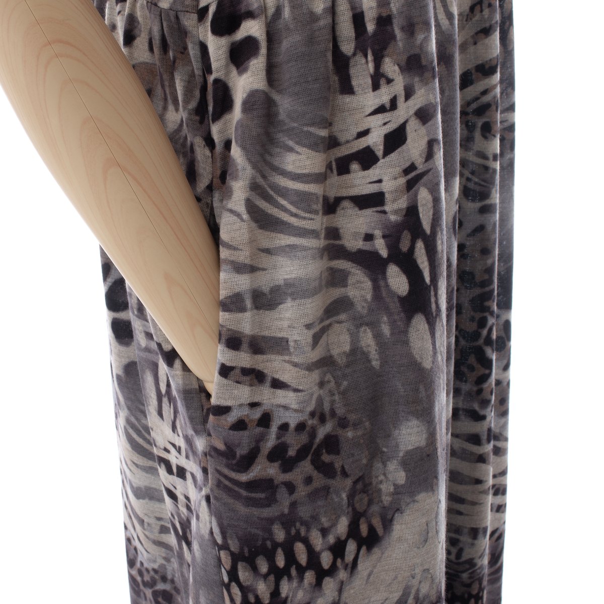 ワンピース yy 25秋冬新作】Wギャザーワンピース【アニマル】43937N-25A