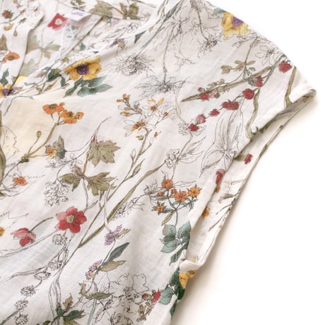 【SALE】【`26春夏新作】フレンチVネックワンピース【麻100％・スケッチ小花】53616N-26S