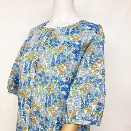 【SALE】【`26春夏新作】6分袖ウエスト切り替えワンピース【綿100％・サッカーブルー小花】46655N-26S