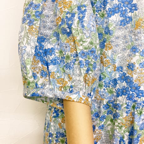 【SALE】【`26春夏新作】6分袖ウエスト切り替えワンピース【綿100％・サッカーブルー小花】46655N-26S