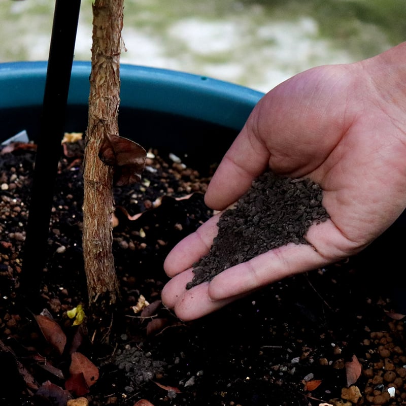 マヌア肥料（粉） - 土と植物の薬膳 × 珈琲 | manucoffee ONLINE STORE