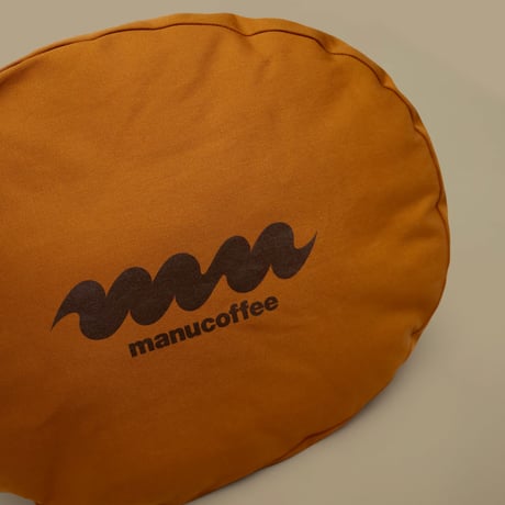 manu mame cushion