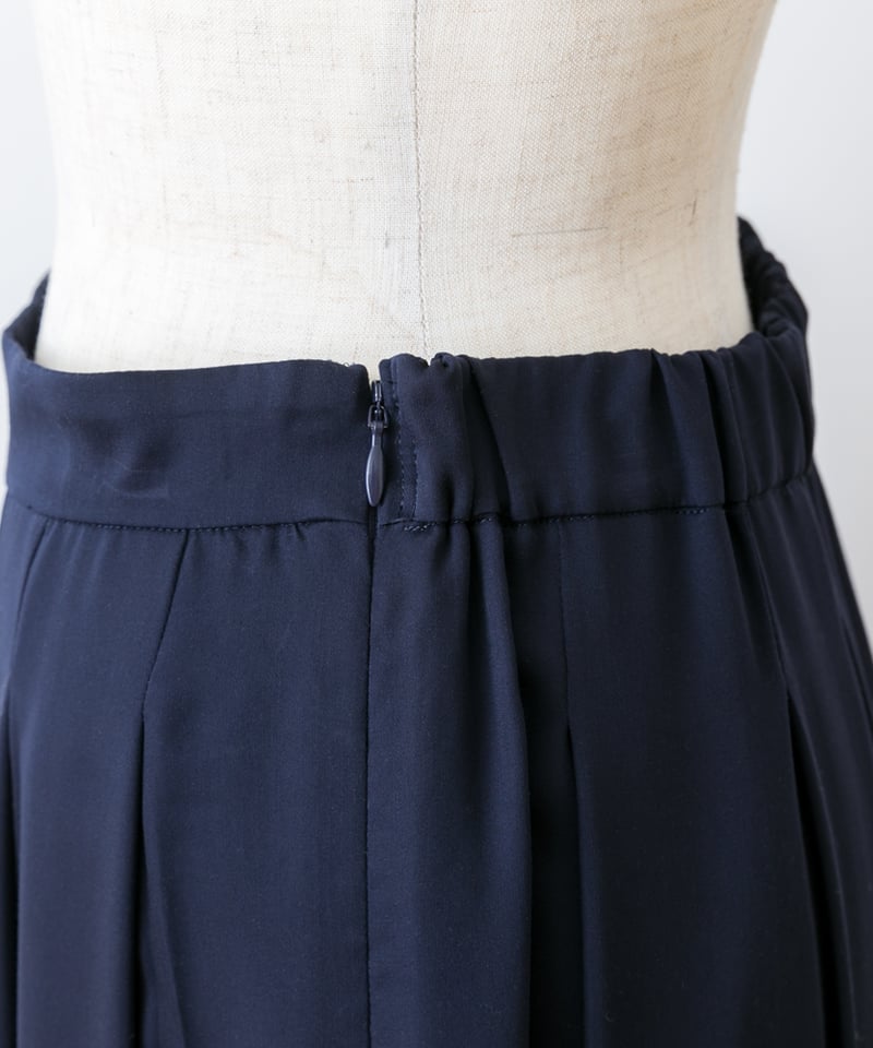美品 humoresque ユーモレスク タックスカートnavy 38 ネイビー 美品 humoresque ユーモレスク タックスカートnavy 38 ネイビー