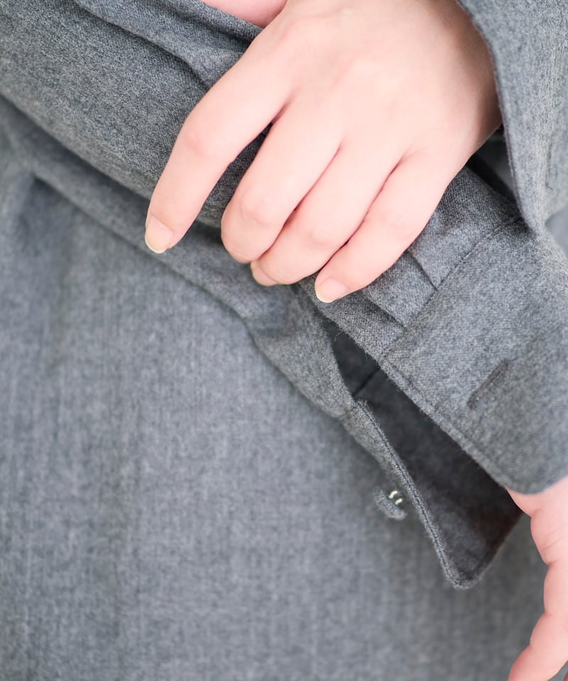 fruits of life>ウールハイネックシャツ / 消炭色