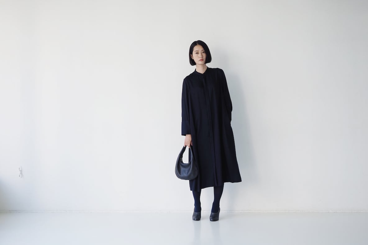 fruits of life>バンドカラーワンピース / 留紺色(ネイビー) | fruit