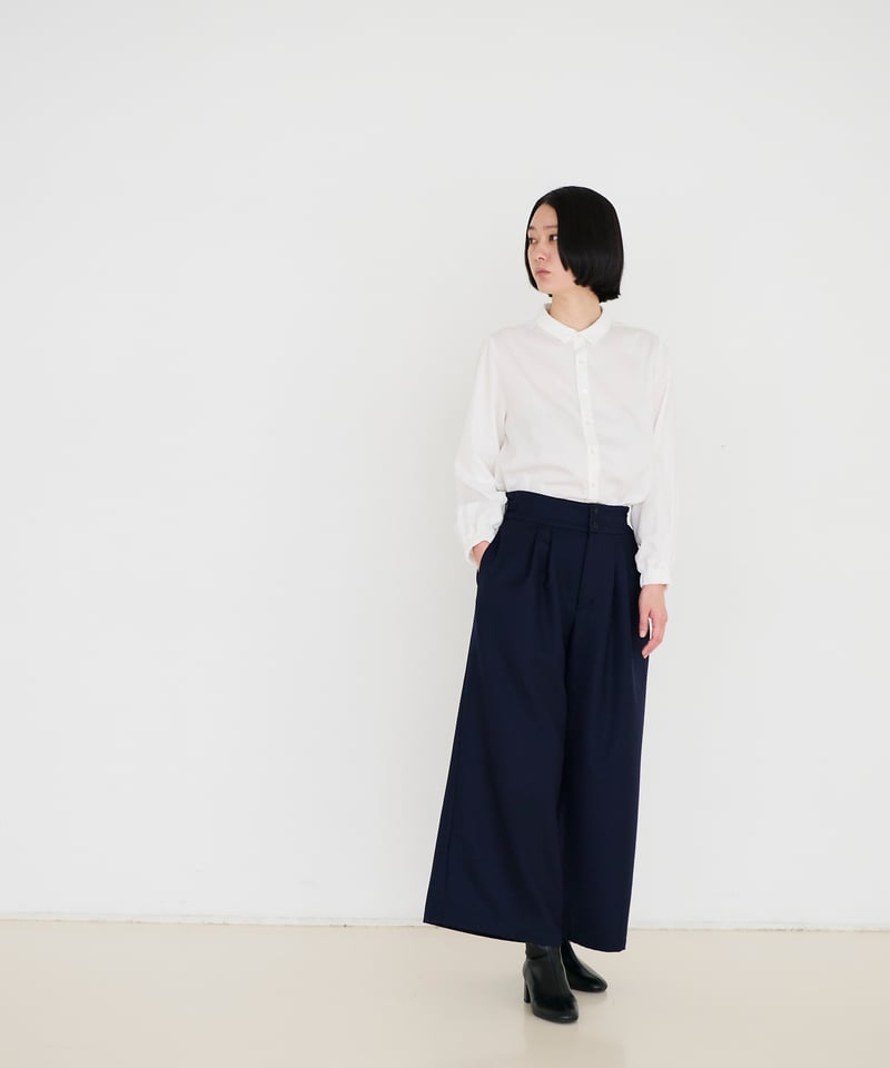 ♡極美品♡ FOXEY 希少 42 Blake Pants パンツ ネイビー ♡極美品♡ FOXEY 希少 42 Blake Pants パンツ ネイビー
