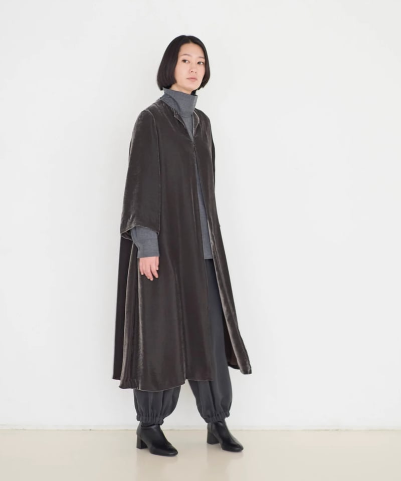 ロベルタ ネイビー ベルベットロングコートM-L ロベルタ ネイビー ベルベットロングコートM-L ダブルラペル