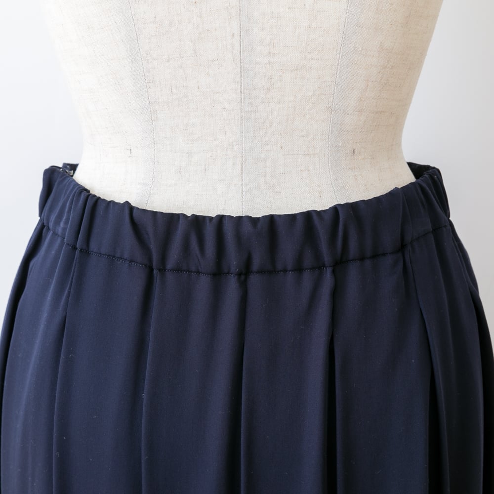 アライア レーヨン×キュプラ スカート 40 ネイビー ベアロ ジョーゼットプリーツスカート A/C DESIGN BY ALPHA CUBIC｜クロス