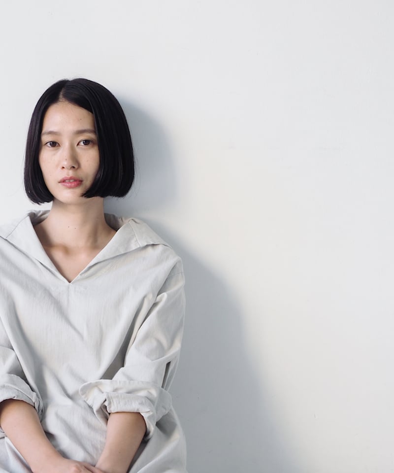 Little Suzie ベージュ 長袖シャツ セーラーカラー 春夏 美品 水陸両用セーラーカラーロンパース