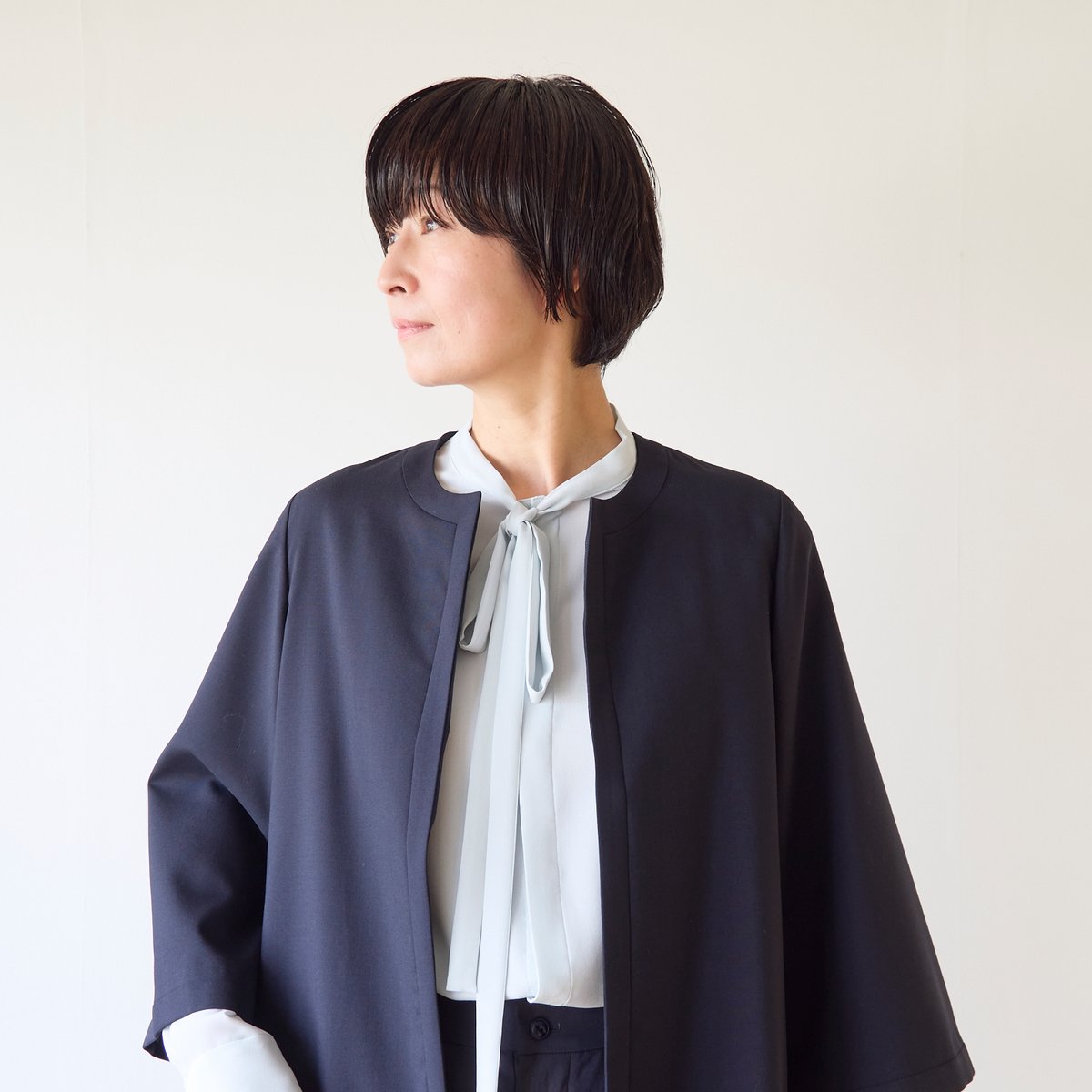 極美品 フラワー ボウタイ ブラウス SIZE F ラインフラワープリントボウタイ ブラウス | ANAYI/アナイ