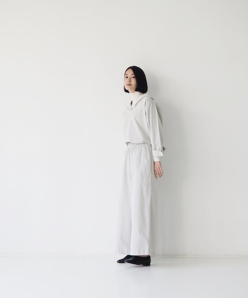 Little Suzie ベージュ 長袖シャツ セーラーカラー 春夏 美品 水陸両用セーラーカラーロンパース