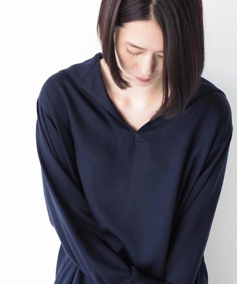 conte コンテ キュプラシルクシャツ ネイビー フリーサイズ conte コンテ キュプラシルクシャツ ネイビー フリーサイズ - メルカリ
