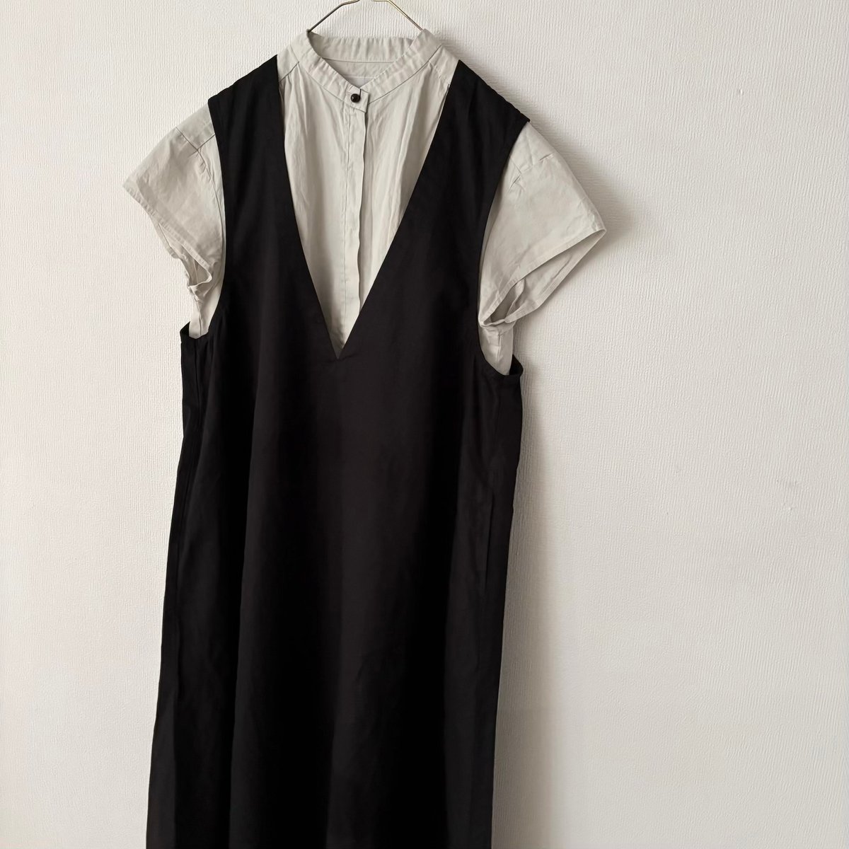 OUVERT 60/-ツイルF-COLD 深Vネックノースリーブワンピース | itonowa