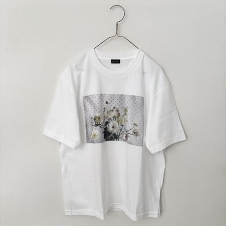 pot and tea  デジタルプリントTシャツ・ラナンキュラス