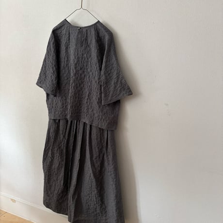 somewearclothing  シャーリングチェック 2way Tブラウス ・グレーベース