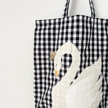 raha edodaki gingham check swan bag
