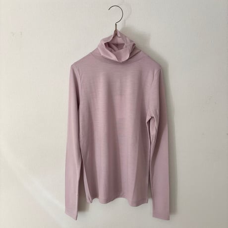 UNIVERSAL TISSU ウォッシャブルウール天竺 タートルネックプルオーバー