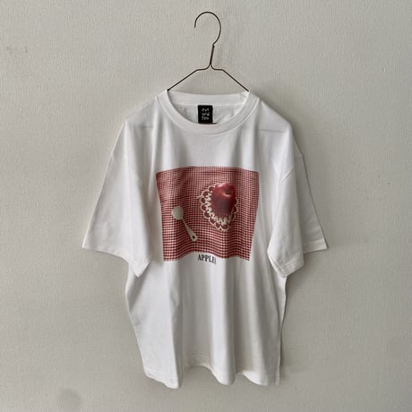pot and tea  デジタルプリントTシャツ　APPLES
