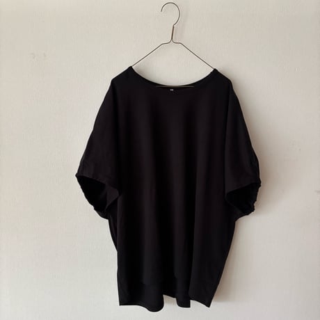 Hints On Moment Everything 度詰天竺 後袖ギャザーTee
