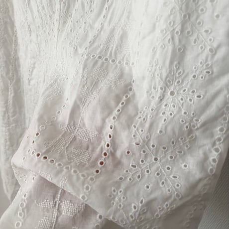 qiri  graw' embroidery gather pants