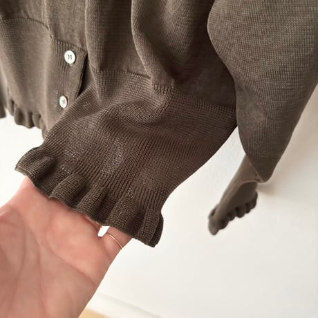 Hands of creation 14G 1PLY ポイントフリルカーディガン