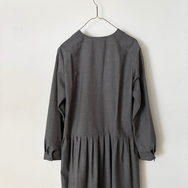 atelier naruse / formal クルミボタンフォーマルワンピース atelier naruse アトリエナルセクルミボタンフォーマルワンピース