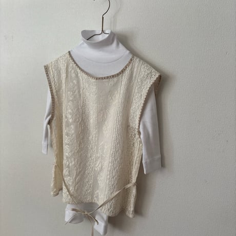 qiri   lasew ノースリーブ blouse