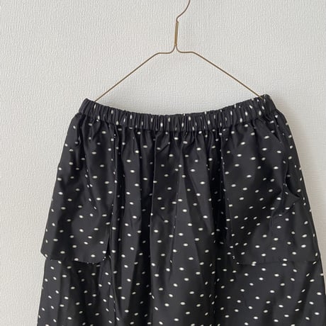 オールドマンズテーラーJACQUARD POLKA DOTS HANGING POCKET SKIRT
