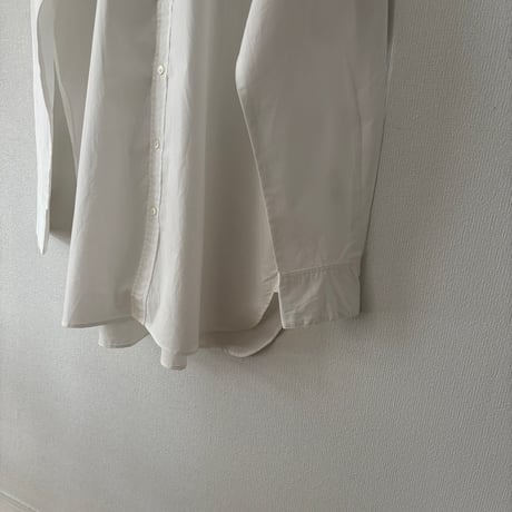 TISSU ナチュラルタイプライター ボタンダウンシャツ