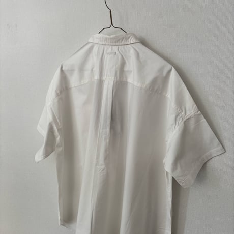 TISSU  ナチュラルタイプライター ボタンダウン半袖シャツ・サイズ1