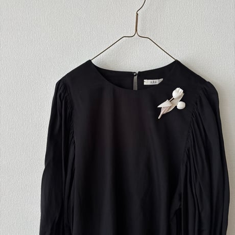 grin×atelier senka　チューリップブローチ