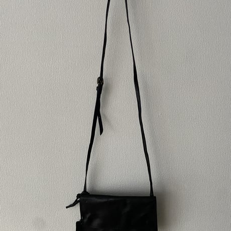 HAU  pochette "noir"