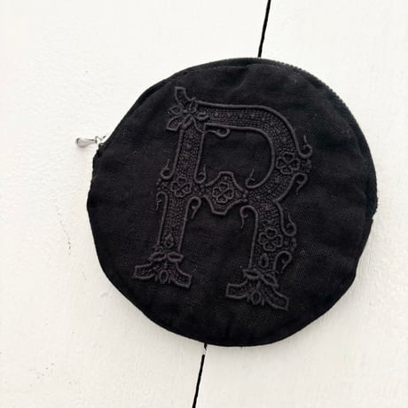 オールドマンズテーラー EMBROIDERY CIRCLE POUCH