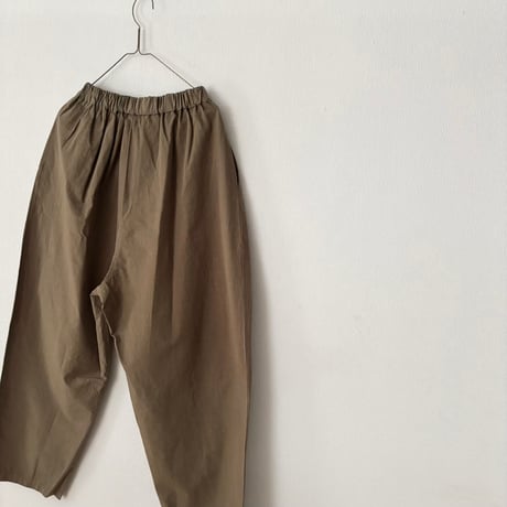 HAU  pants "kapok"