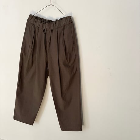 UNIVERSAL TISSU  トリプルワッシャーリネンコットン タックイージーパンツ